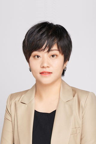 任倩倩.jpg
